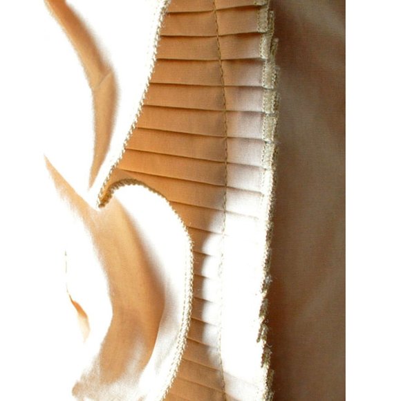 Khaki Beige Steampunk Gothic Tailcoat Evening Ruffle Top Womens Sleeveless Shirt - Picture 9 of 10